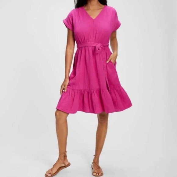 GAP Dresses & Skirts - Gap Crinkle Gauze Tiered V-Neck Dress Cotton Pockets Fuschia Pink L